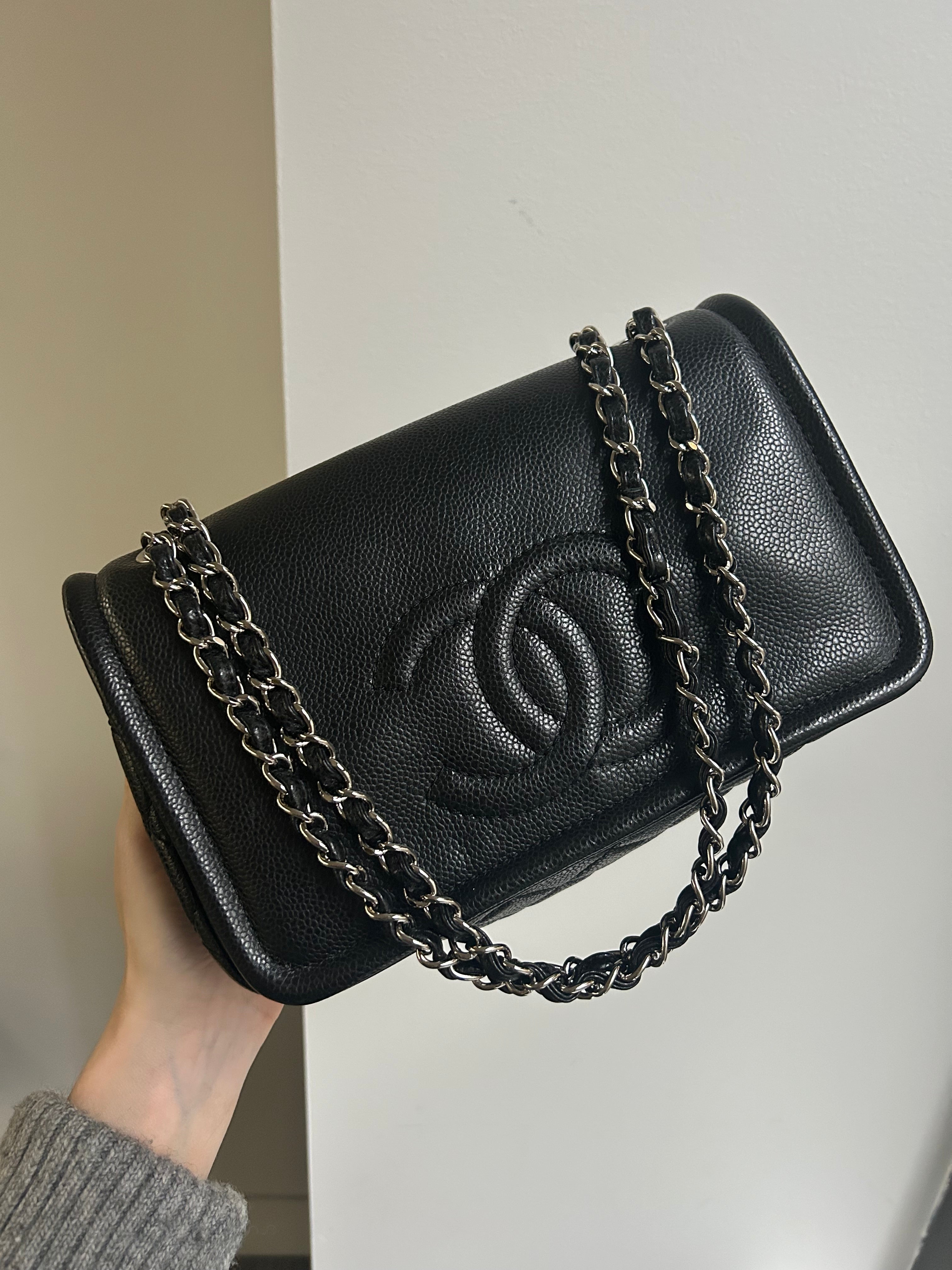 Black Shoulder Bag