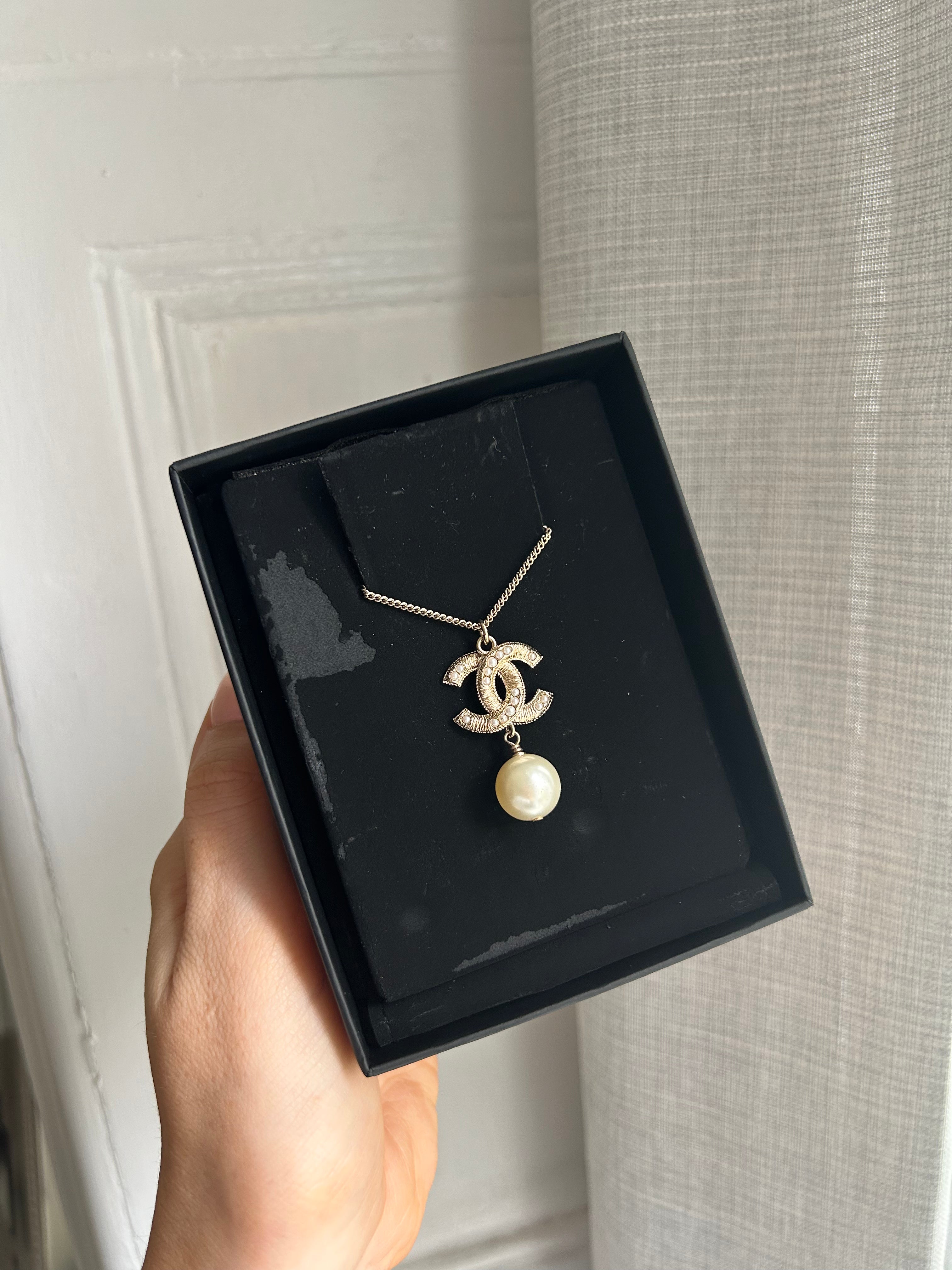 Gold Tone/Pearl CC Drop Necklace