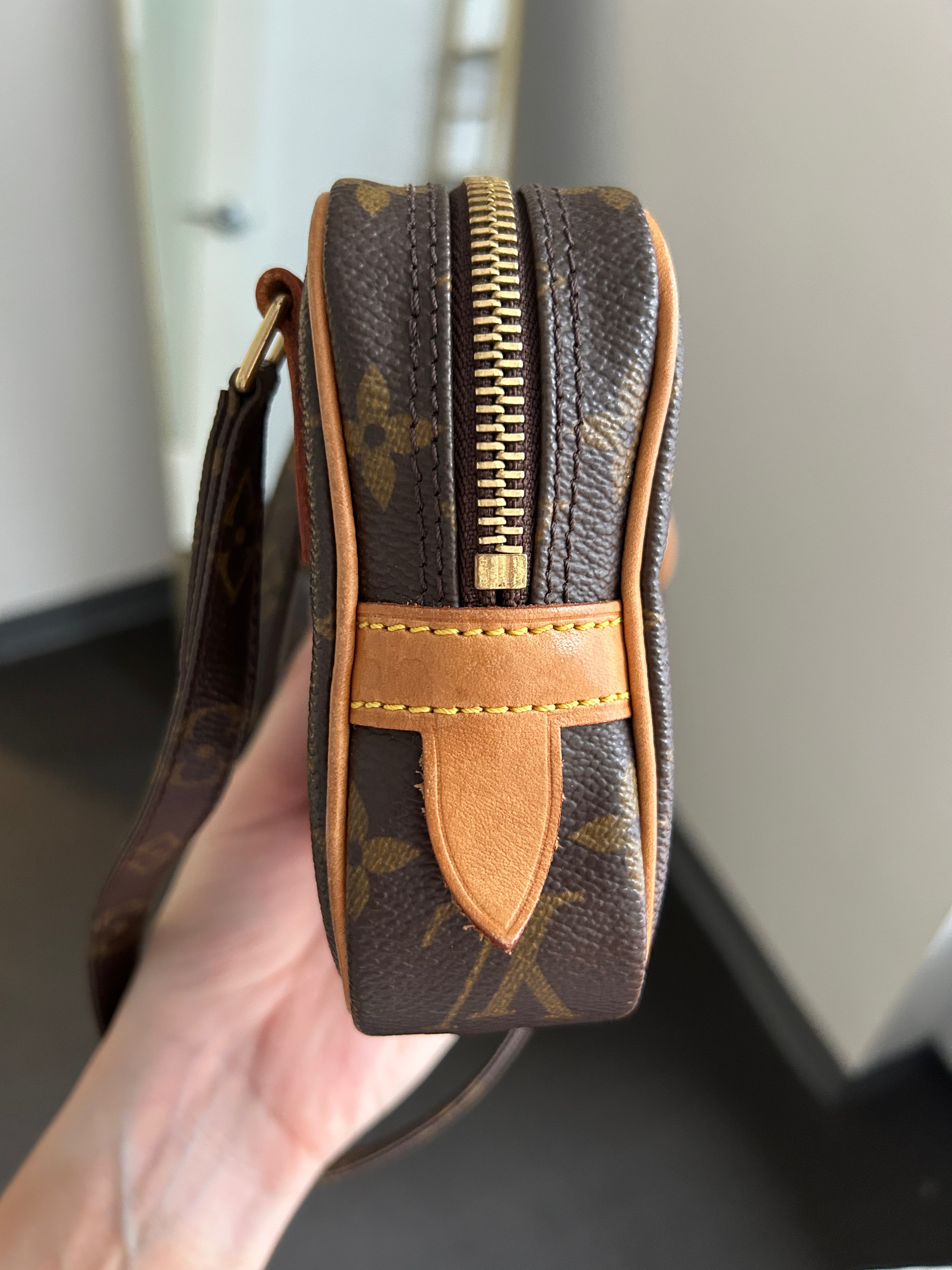 Monogram Canvas Pochette Marly