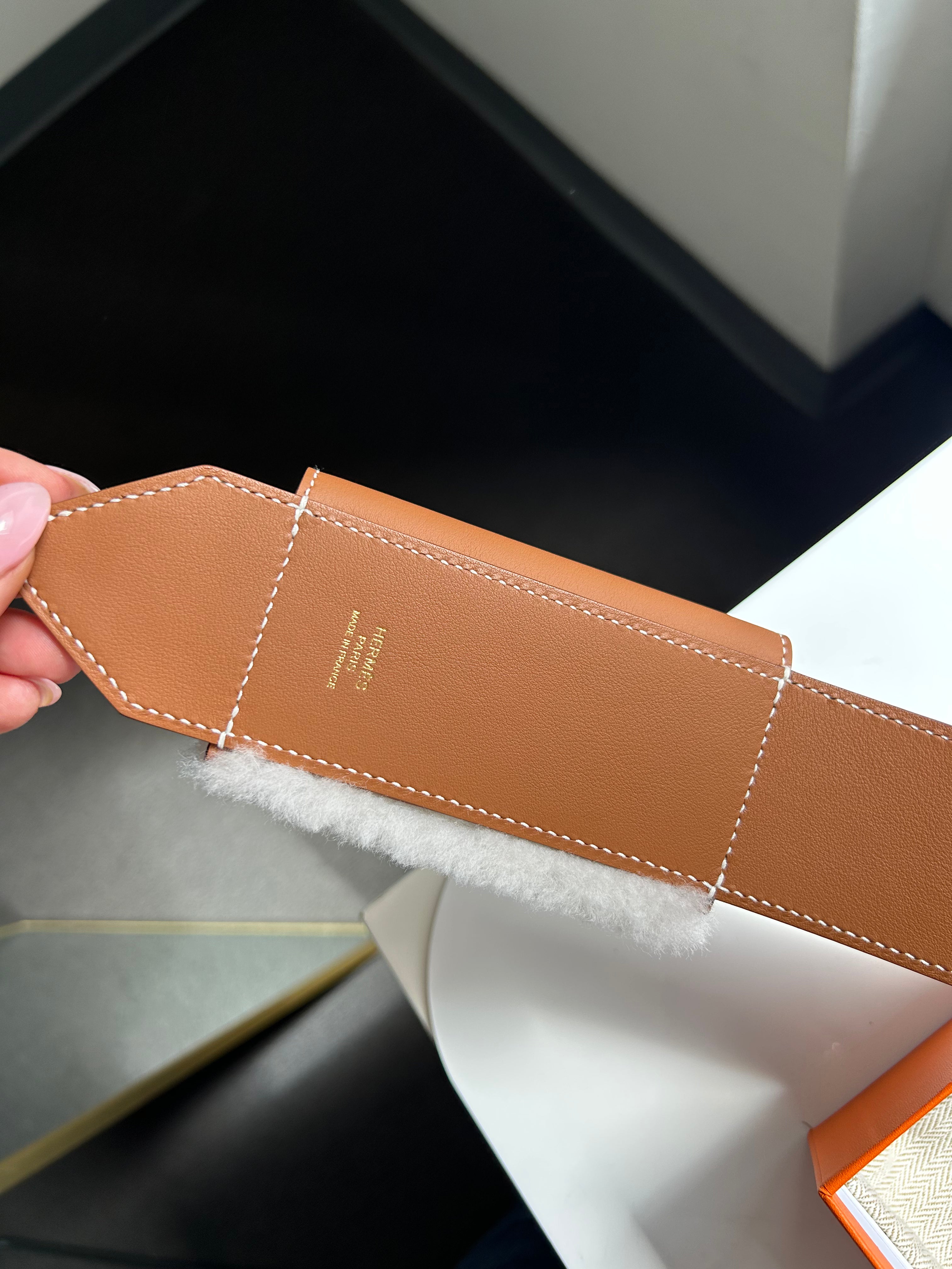 Kelly Pocket Pluch Bag Strap