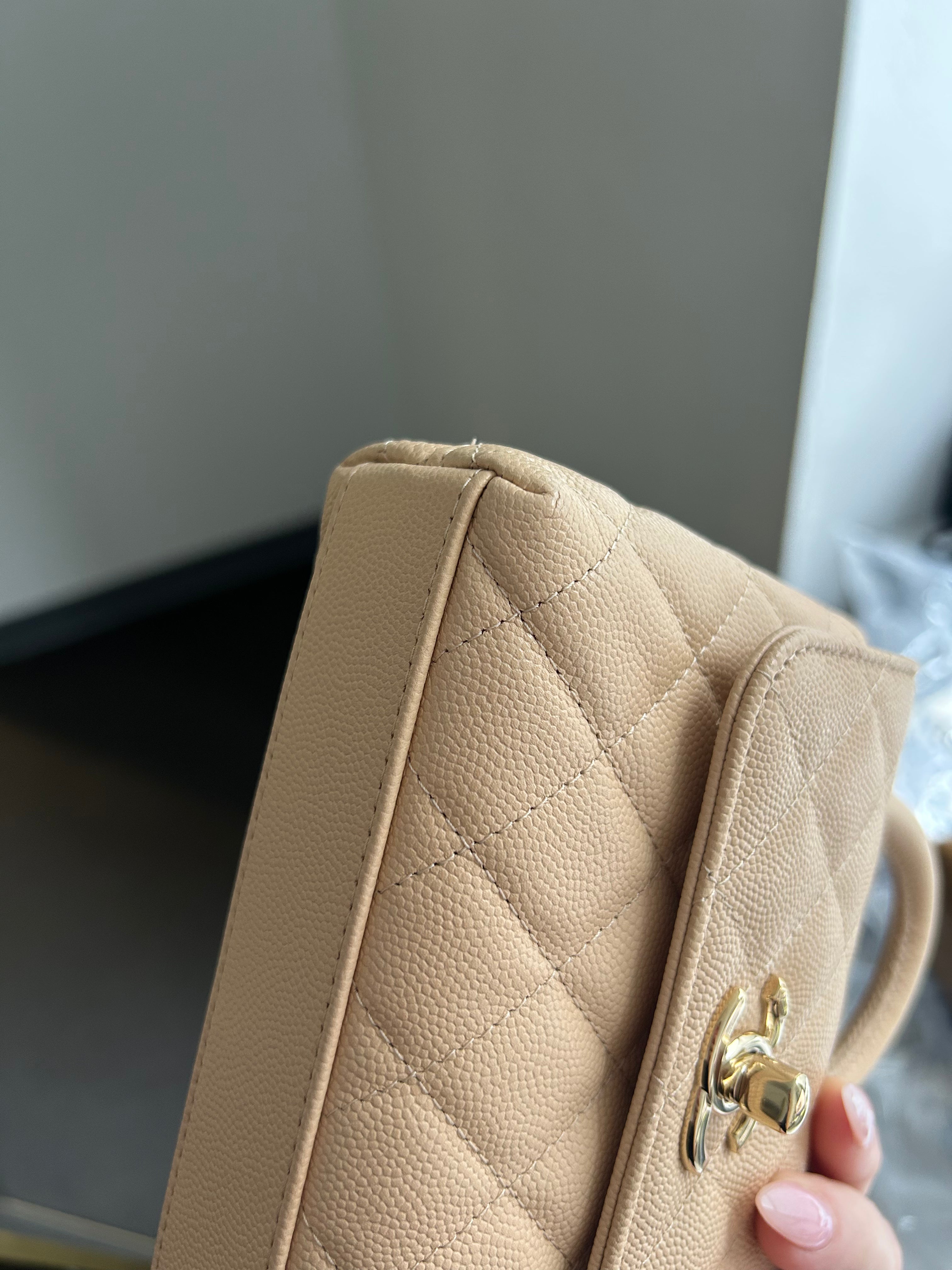 Beige Caviar Extra Mini Coco Handle