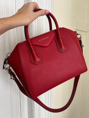 Red Small Antigona