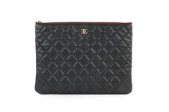 Black Caviar Quilted Medium O Case