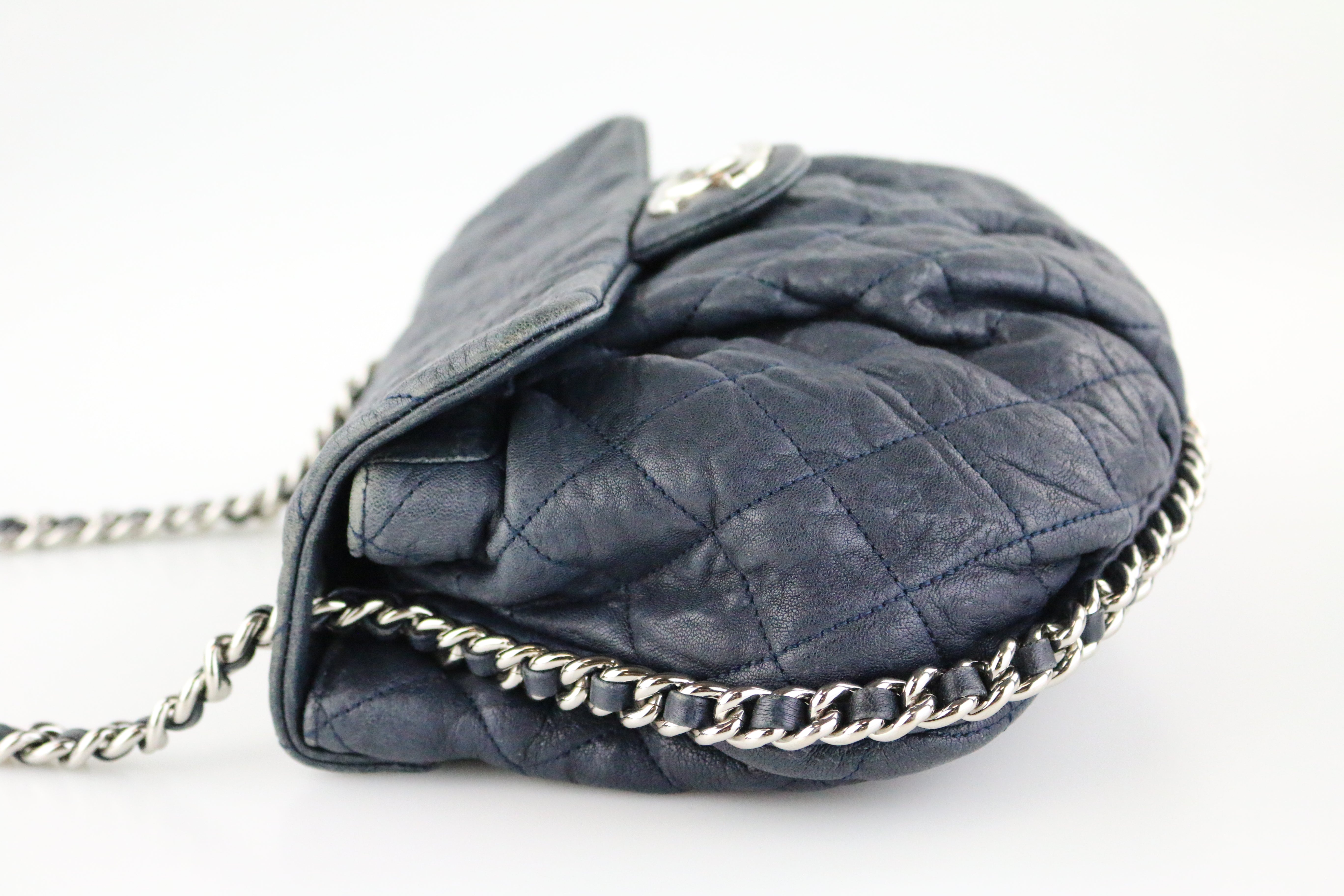 chanel purse where to buy